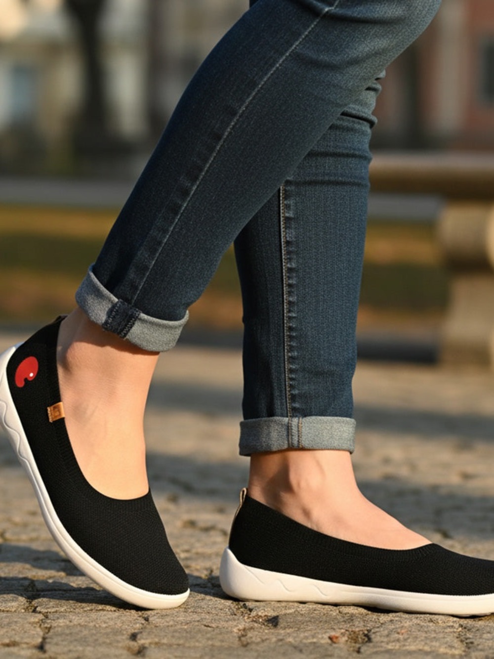 Size 8 UIN Valencia Knitted Black Slip-On Shoes Women’s Knit Travel Flats